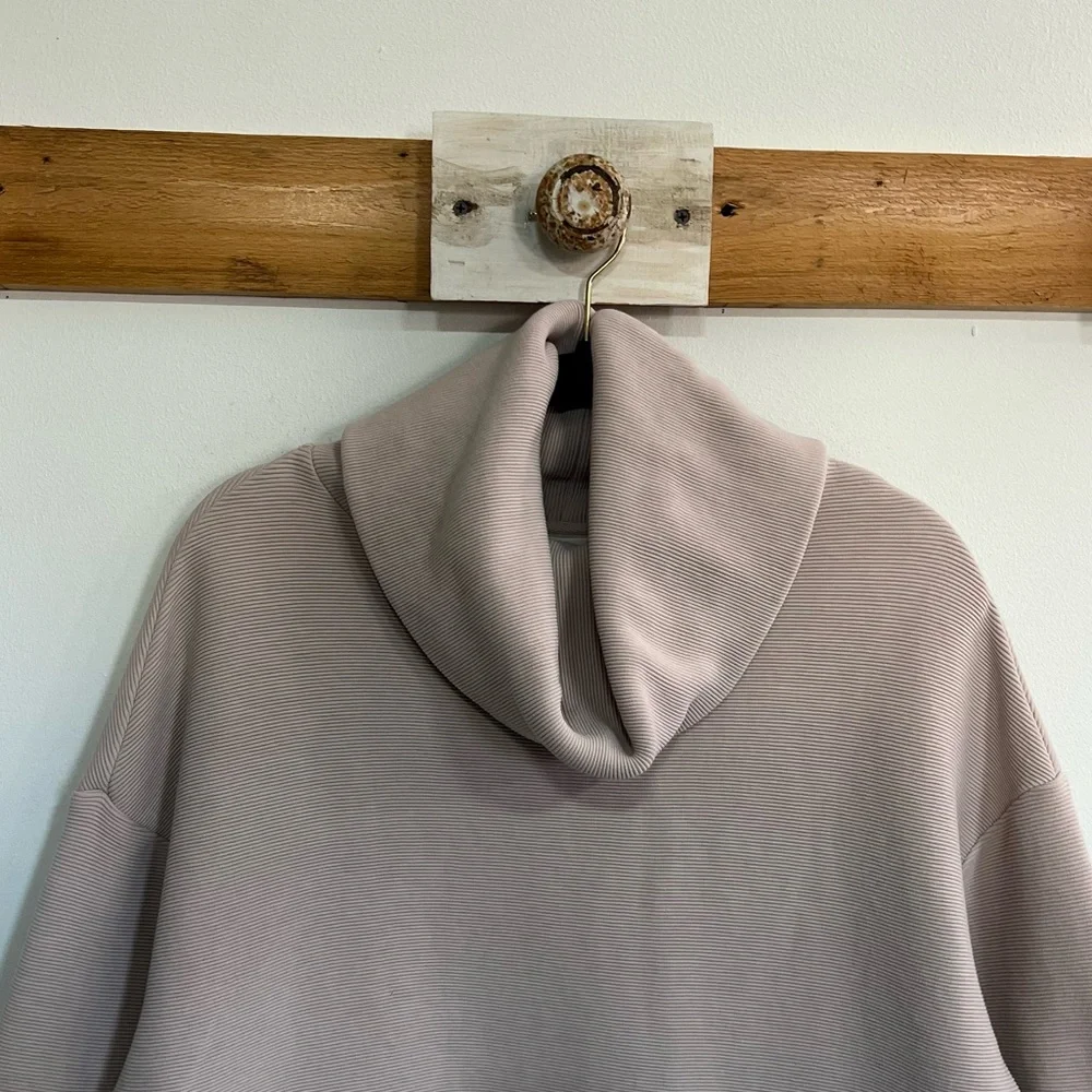 Varley Milton Sweat Pullover in Ottoman Rib - Picture 4 of 16